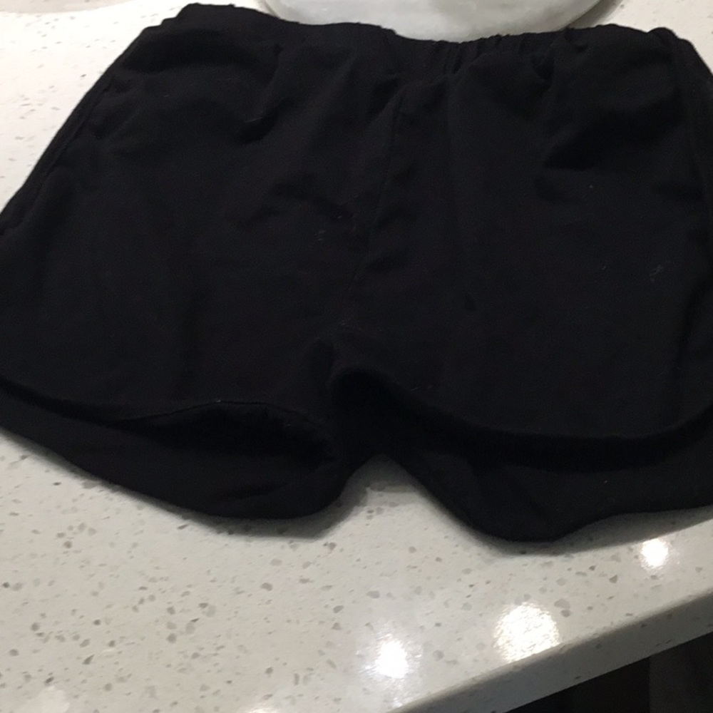 I am selling these shorts from shein! Pls buy!